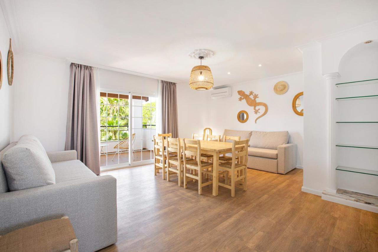 Apartamentos Los Arcos Santa Eularia des Riu Dış mekan fotoğraf