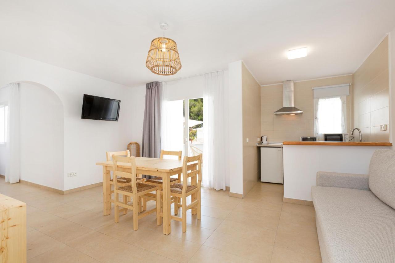 Apartamentos Los Arcos Santa Eularia des Riu Dış mekan fotoğraf